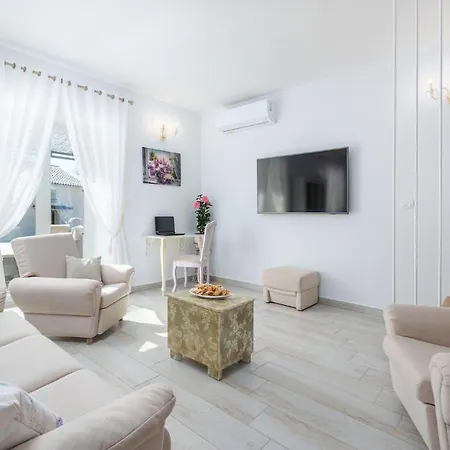 Batelica بيت للعطل